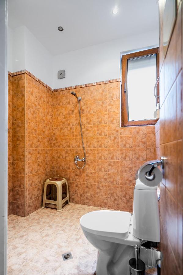 Ferienwohnung Sofia'S Vintage Gem: Spacious 2Bd Flat On Solunska Exterior foto