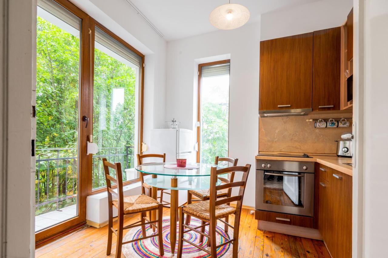 Ferienwohnung Sofia'S Vintage Gem: Spacious 2Bd Flat On Solunska Exterior foto